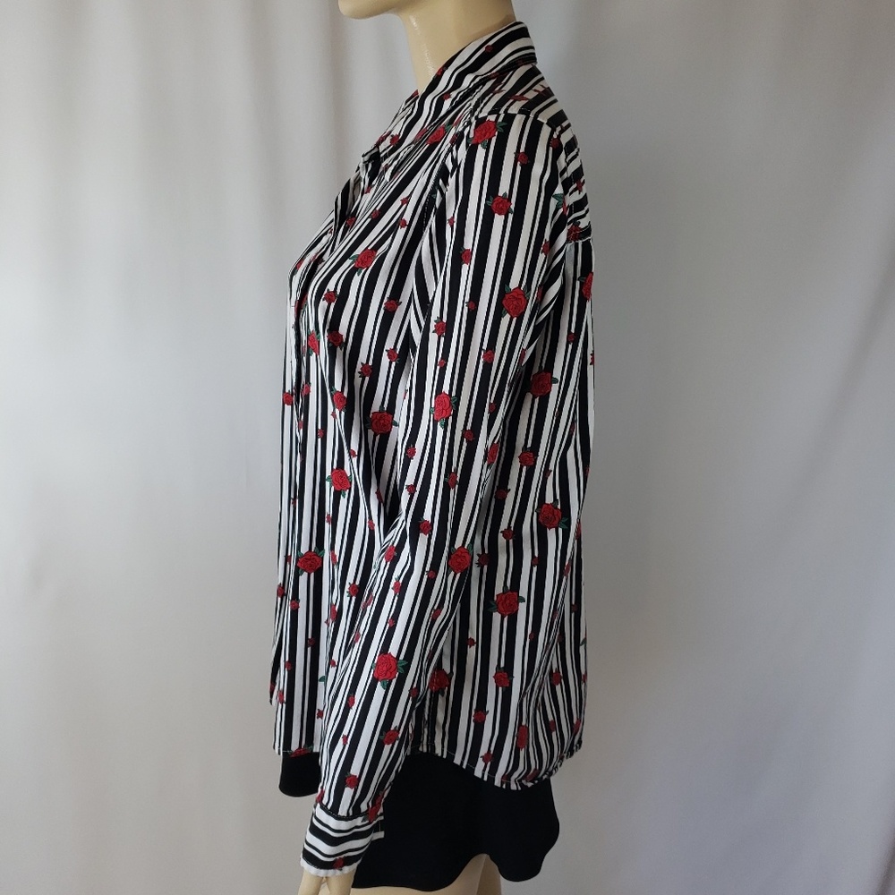 🎄Empyre Havana Rose🎄 Stripe tie front - Picture 2 of 8
